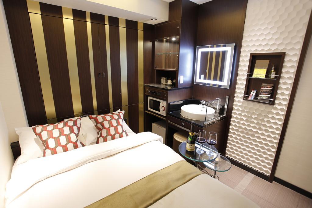 Hotel Moana Shinjuku (Adults Only) Tokio Buitenkant foto