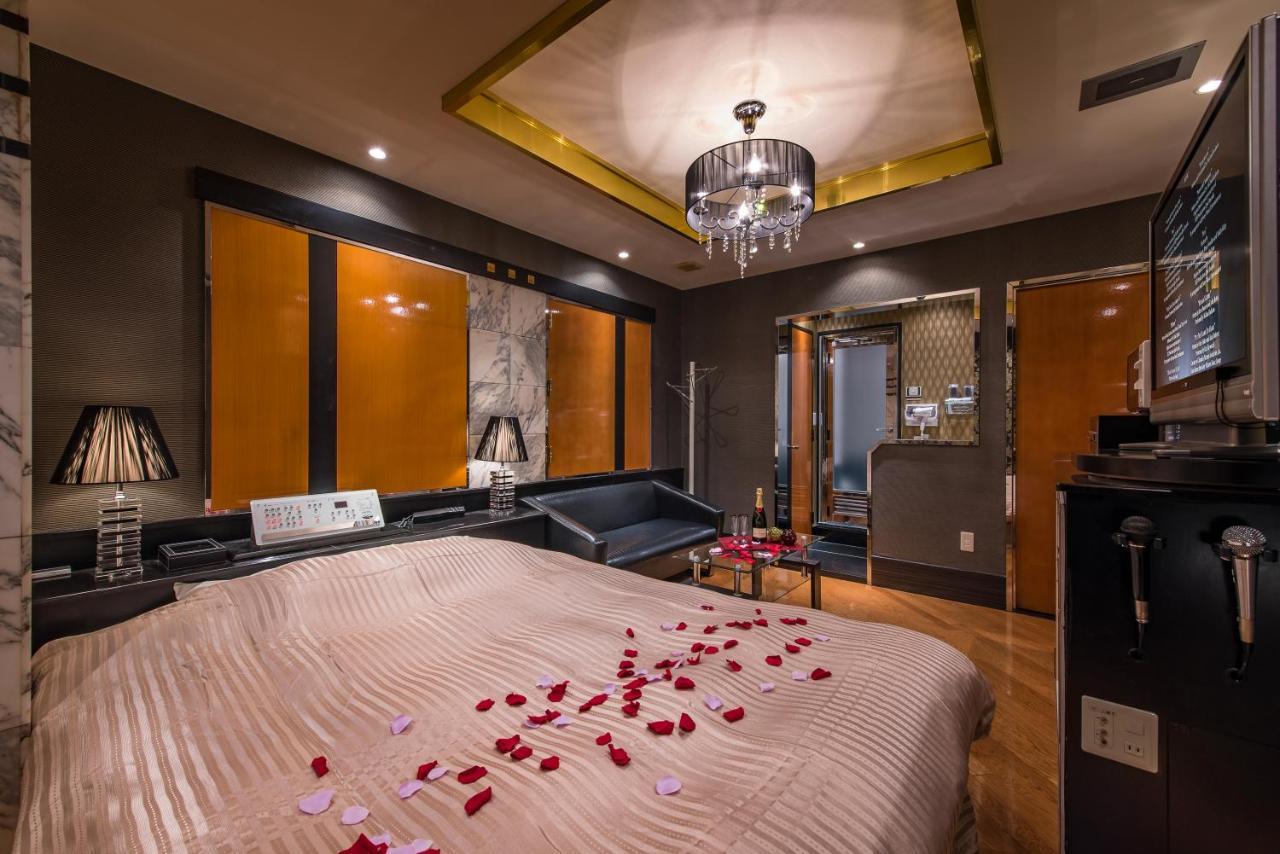 Hotel Moana Shinjuku (Adults Only) Tokio Buitenkant foto